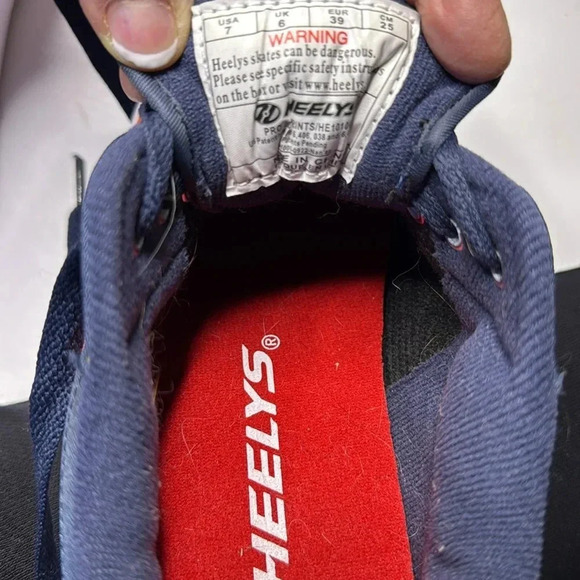 Heelys 2.0 flame skate shoes size 7 - Picture 6 of 6